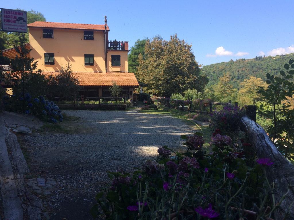 Agriturismo La Taverna Del Nonno Borzonasca Exterior photo