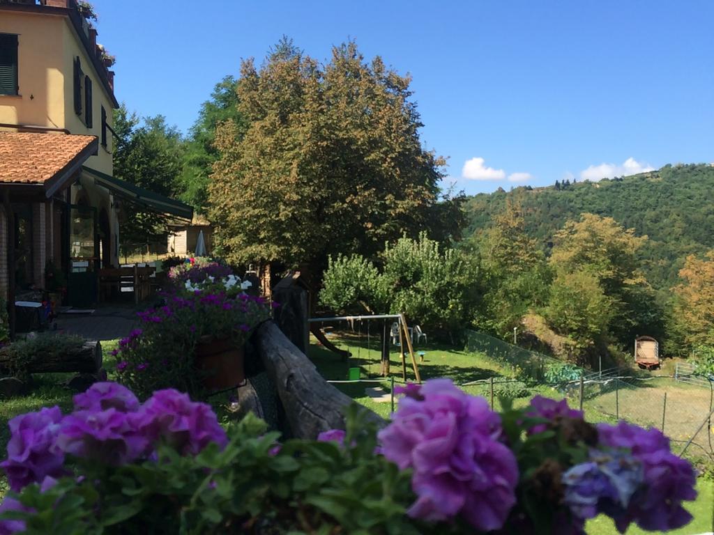 Agriturismo La Taverna Del Nonno Borzonasca Exterior photo